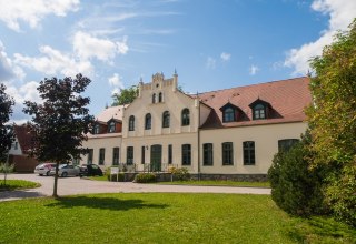 Das Gutshaus seitlich fotografiert., © Frank Burger