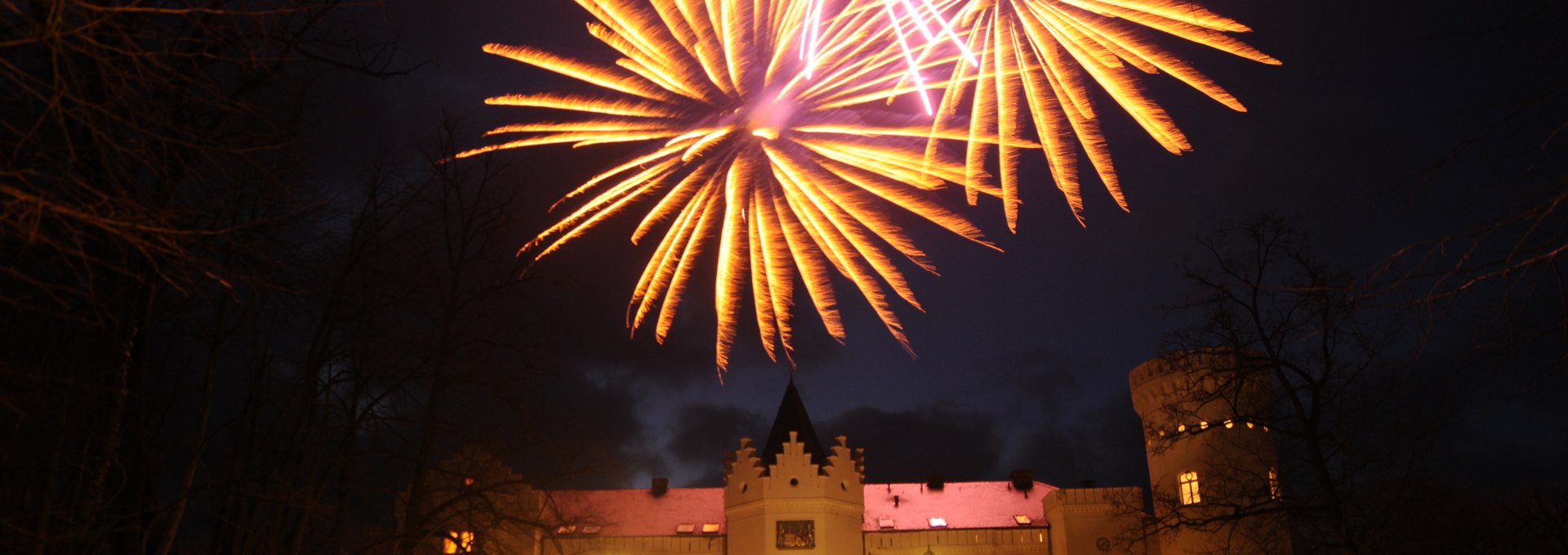 Feuerwerk Schloss Schlemmin, © Soulfire Feuerwerke Shows