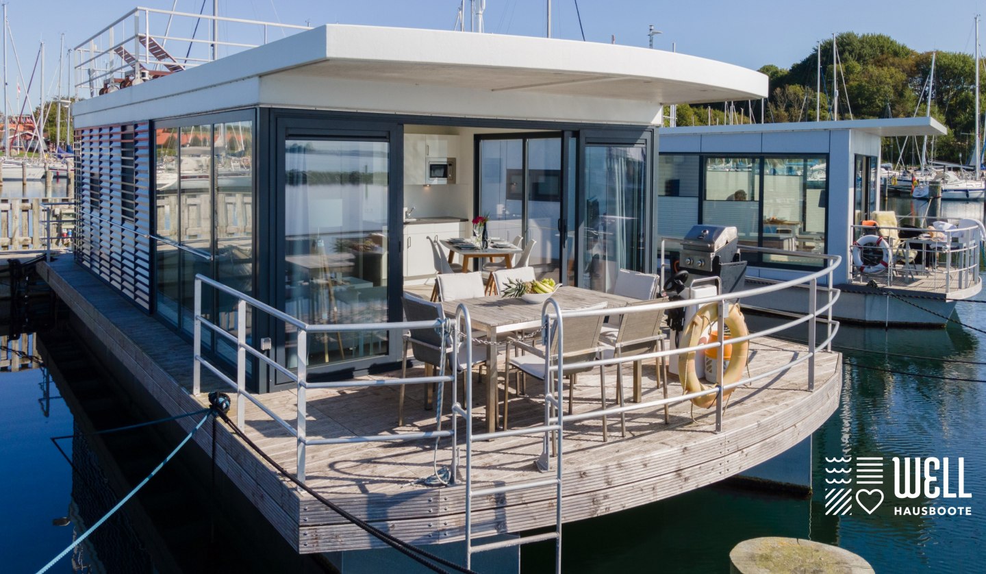 Hausboot mit Terrasse, © Lars Franzen