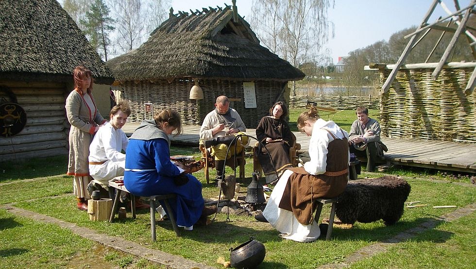 Das Leben im Freilichtmuseum, © Landesamt für Kultur und Denkmalpflege Mecklenburg-Vorpommern, Landesarchäologie