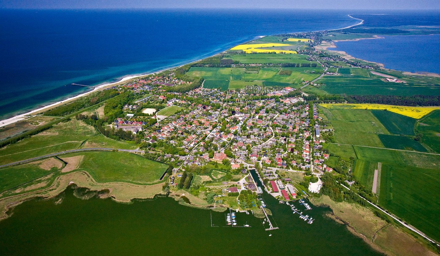 Swante Wustrow – Heilige Insel – Einmal durchatmen auf dem Fischland, © Voigt & Kranz UG