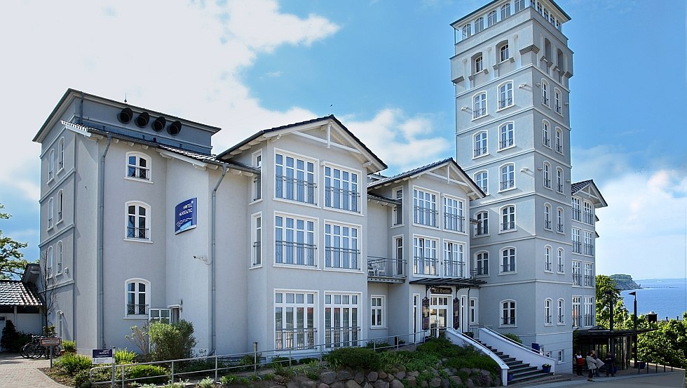 Das Vju Hotel Rügen heißt Sie herzlich willkommen, © Vju Hotel Rügen