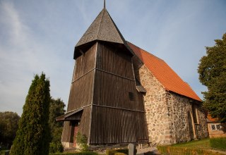 Kirche seitlich von der Südseite, © Frank Burger