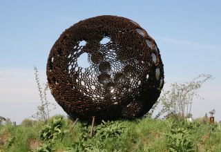 Skulptur im Park, © Sabrina Wittkopf-Schade