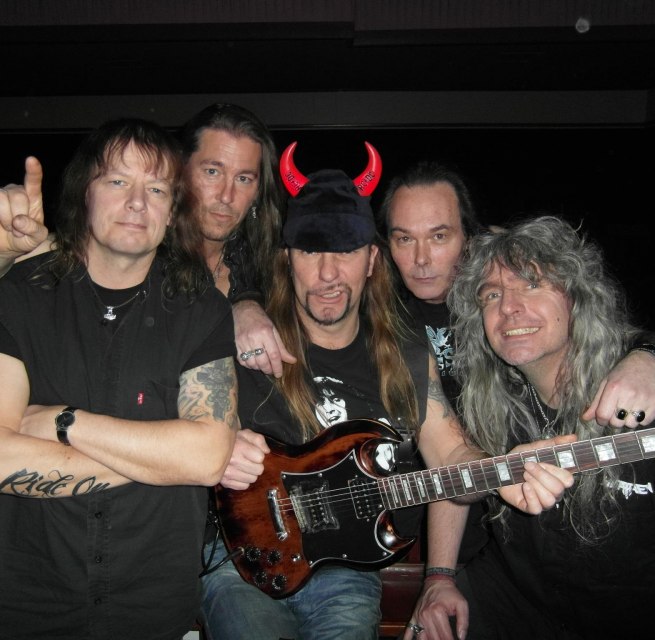 THE FIRST INOFFICIAL AC/DC–COVERBAND, © Bon Scott