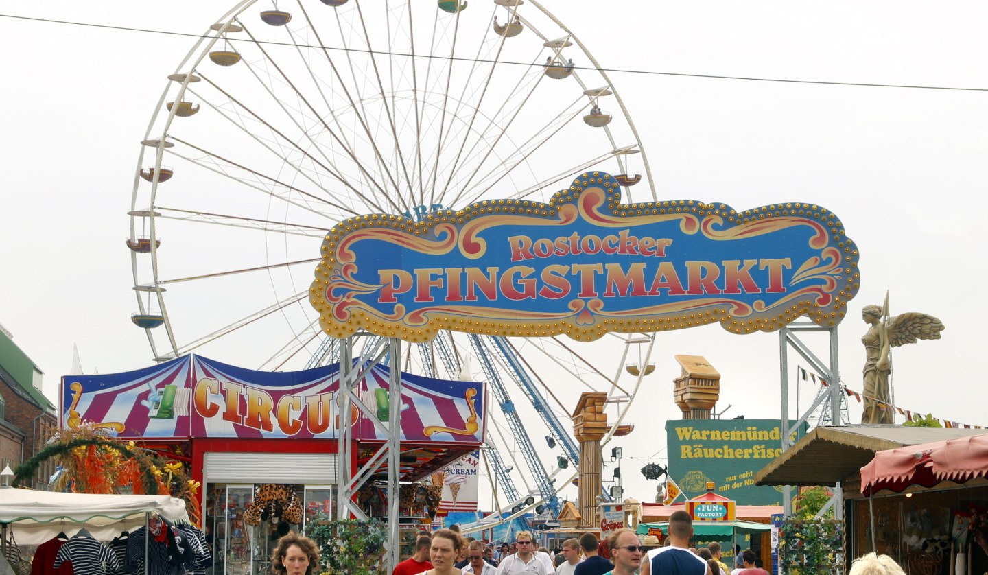 Rostocker Pfingstmarkt im Stadthafen, © Großmarkt Rostock GmbH, Dietmar Lilienthal