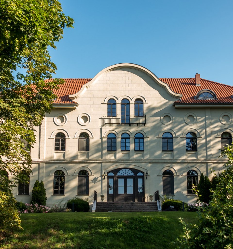 Hausansicht Schloss Marihn, © Copyright DOMUSimages UG