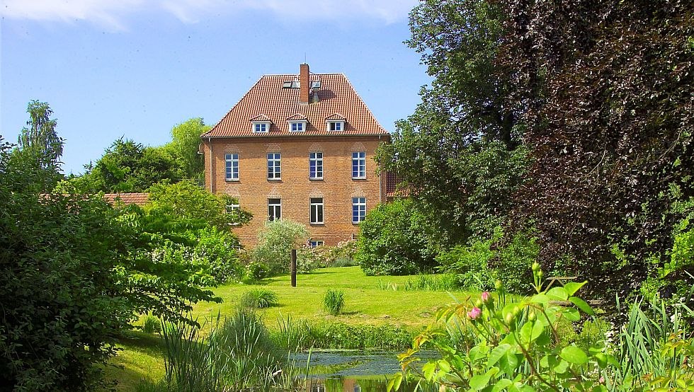 Eine der Perlen der Mecklenburgischen Schweiz liegt in Gottin, © Mecklenburgische Seenplatte