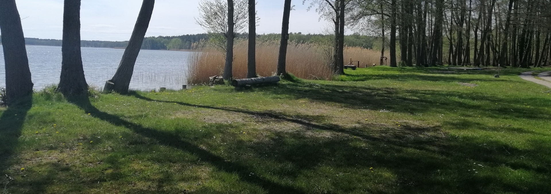 Stellplätze direkt am Jabelschen See mit uneingeschränktem Seeblick, © A. Pape