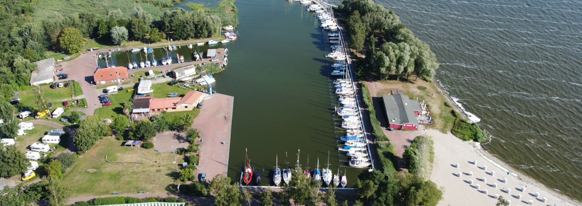 Fischerei und Yachthafen von oben, © Tourismusbetrieb Mönkebude BgA