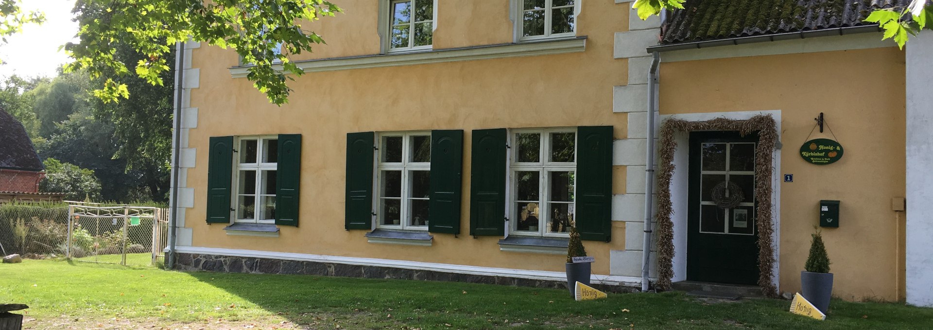 Gutshaus Behrenshagen, © Britta Siebenbürgen