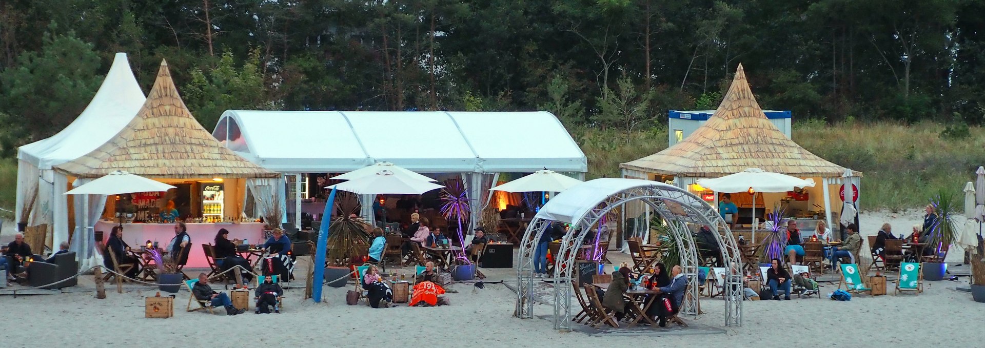 Dämmerung in der Beach Lounge Boltenhagen, © KV Boltenhagen