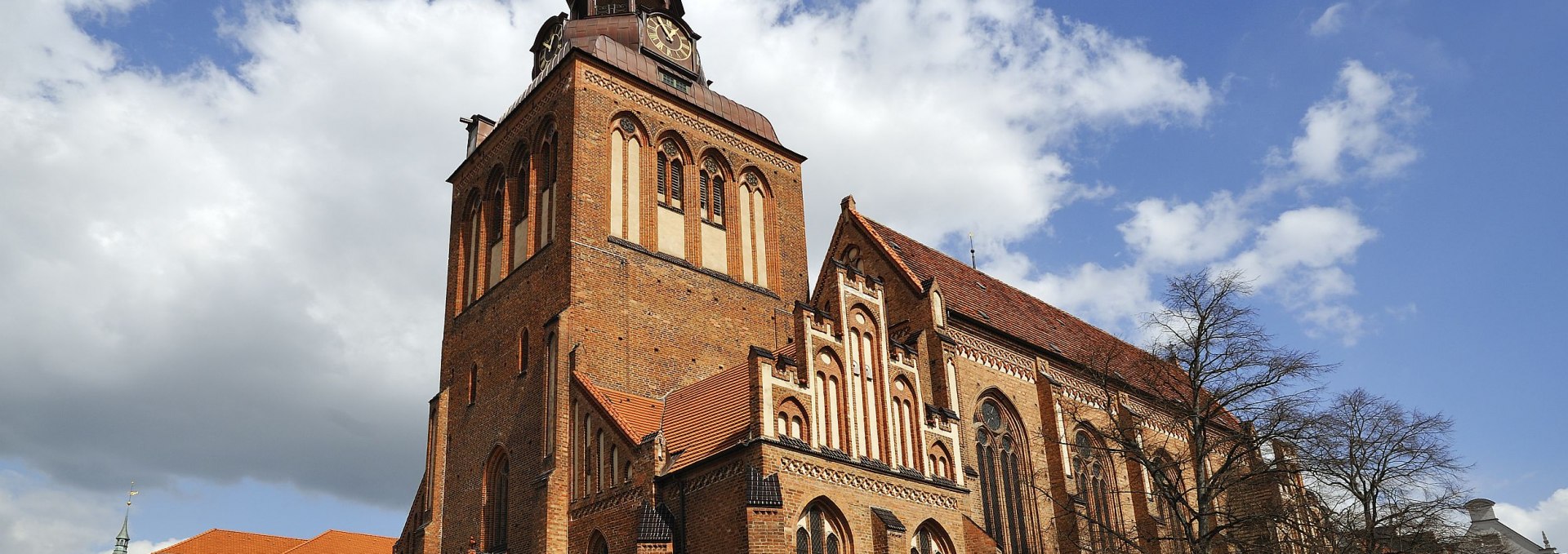 Außenansicht Pfarrkirche St. Marien, © Helga Möbius