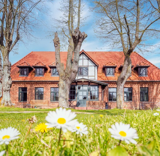 Das Land- und Gruppenhaus Zarfzow im Carinerland in Mecklenburg-Vorpommern, © AWO SANO