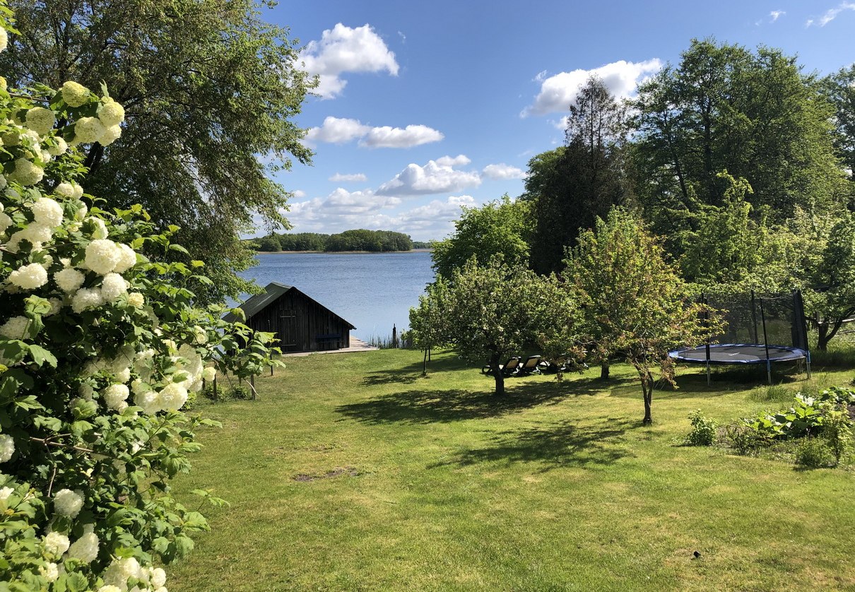 Der Blick von der Terrasse auf den See, © Michael Rohde