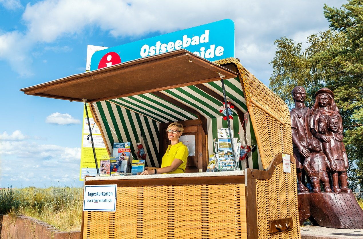 Mobile Touristinformation im Ostseebad Trassenheide, © TMV/Tiemann