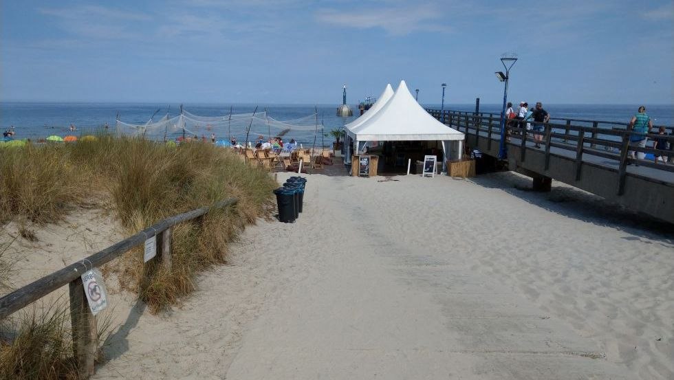 Barrierefreier Strandzugang an der Seebrücke in Zingst, © TV FDZ