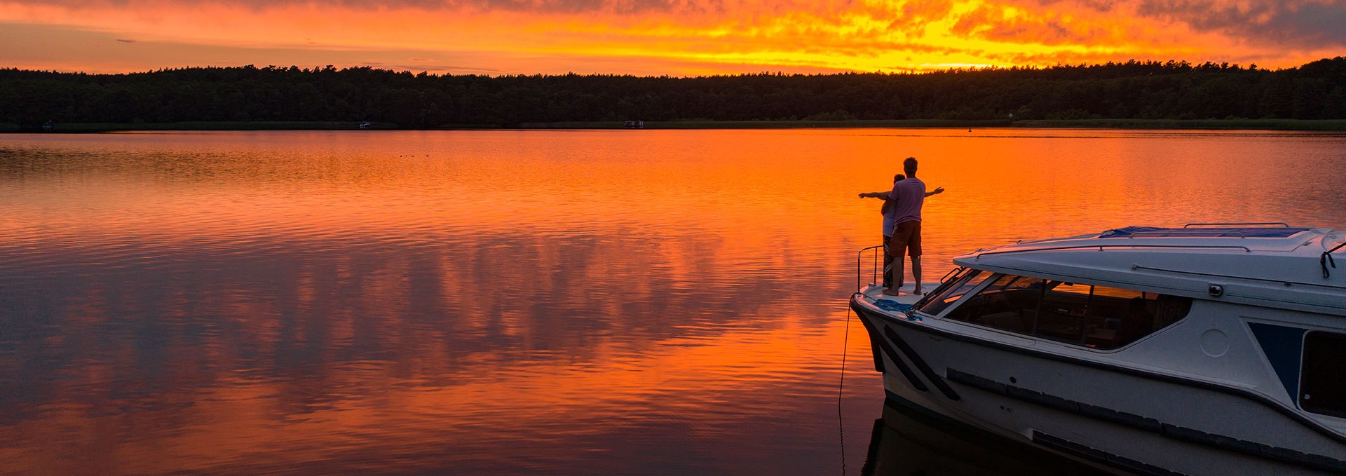 Traumhafte Sonnenuntergänge - bei einem Hausbooturlaub erwarten Sie die schönsten Naturschauspiele., © Holger Leue