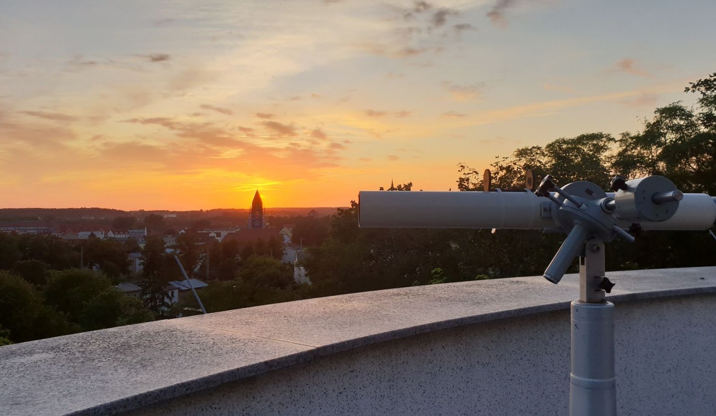 Ein Blick von der Demminer Sternwarte über Demmin am Abend, © Hansestadt Demmin