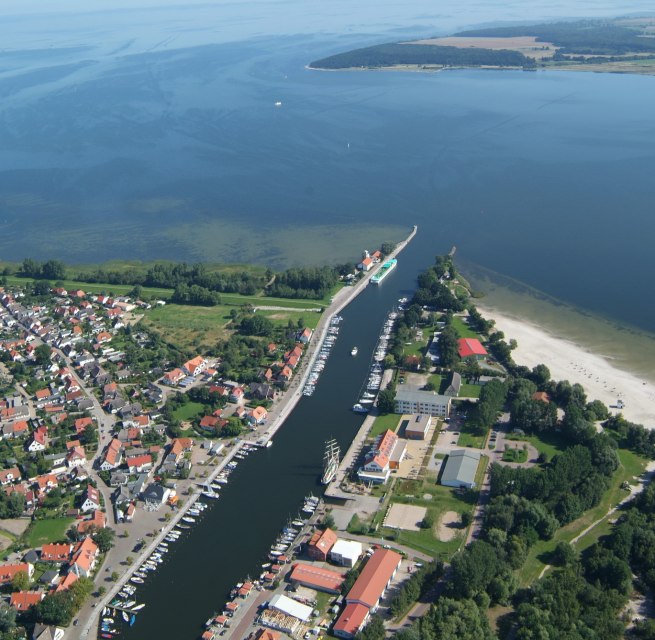 Ryckmündung zum Greifswalder Bodden und Strandbad Eldena, © Segelschule Greifswald Dieter Knopp