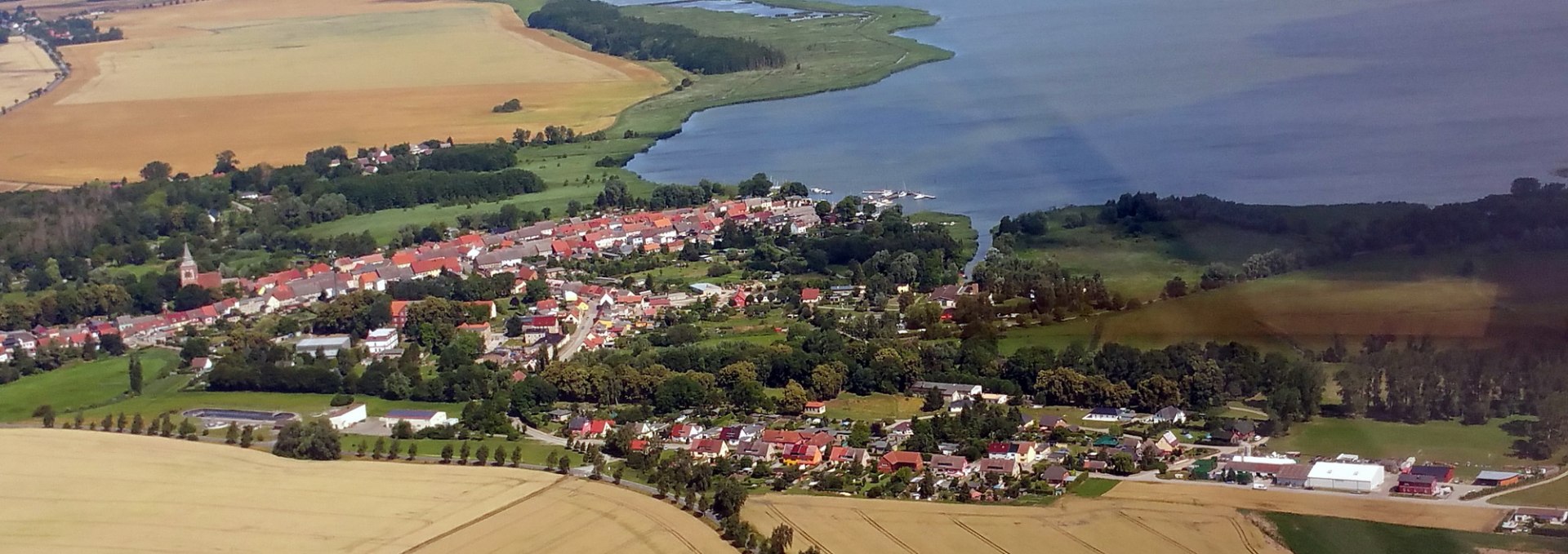 Der Naturcampingplatz Lassan liegt direkt am Stichkanal zum Peenestrom, © Naturcampingplatz Lassan