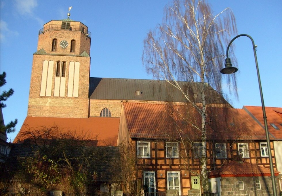 Blick zum begehbaren Turm der St. Petri Kirche, © Hallfarth