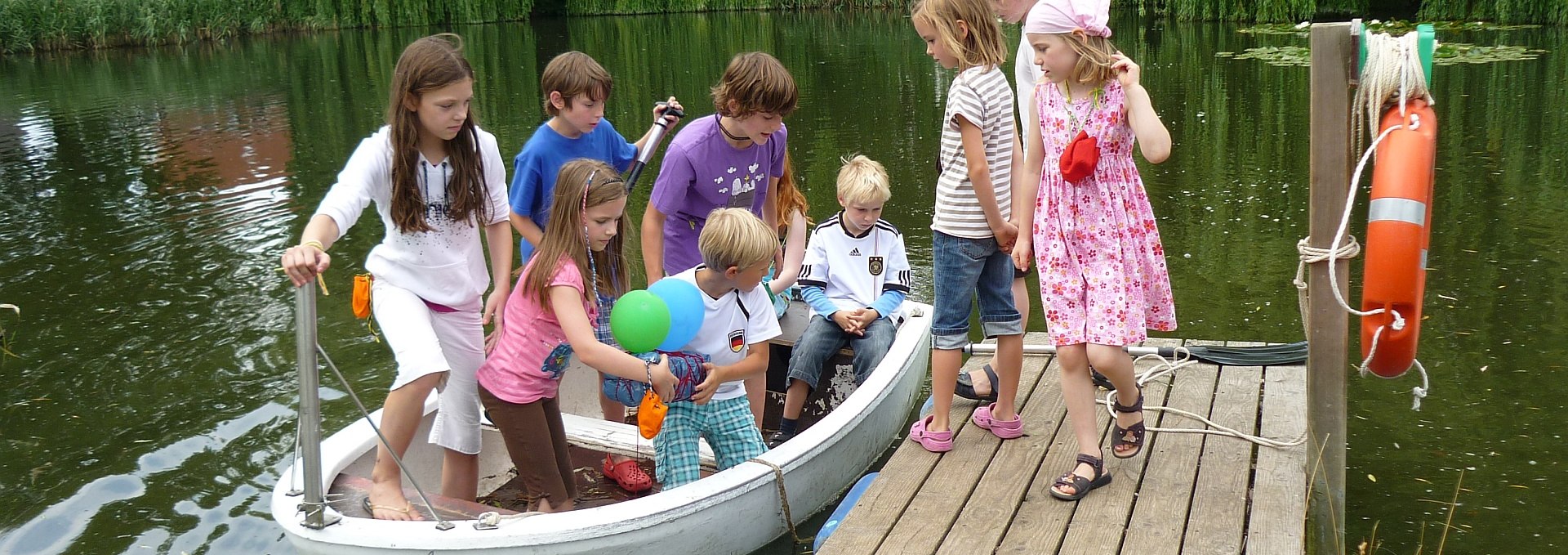 Auf Schatzsuche am Teich, © Gutshaus Gramkow