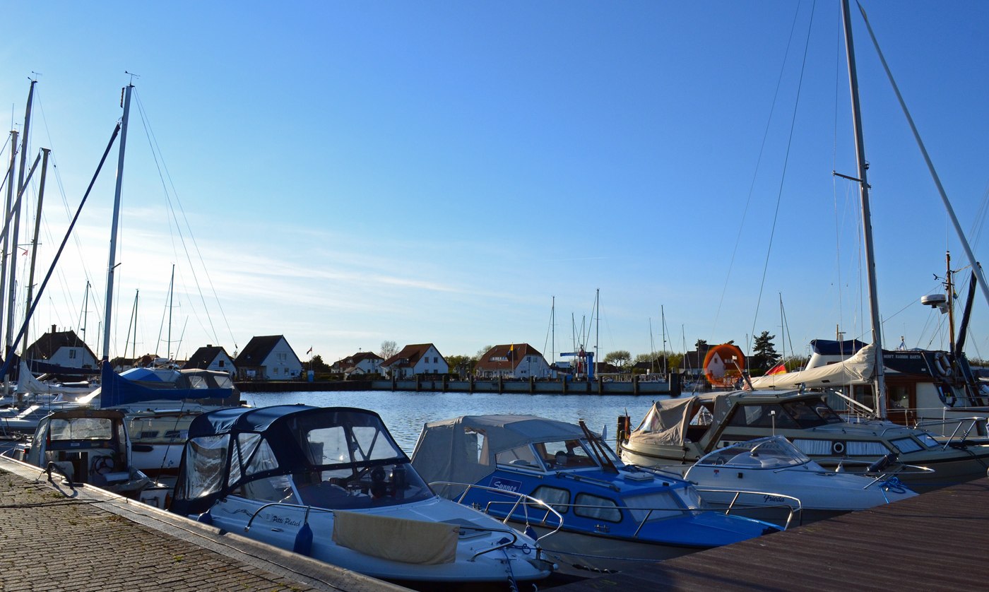 Hafen Neuendorf im Mai 2016, © Hiddenseer Hafen- und Kurbetrieb