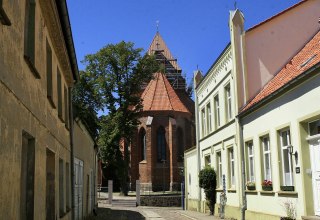 Blick von der Papenstraße auf St. Thomas, © Sabrina Wittkopf-Schade