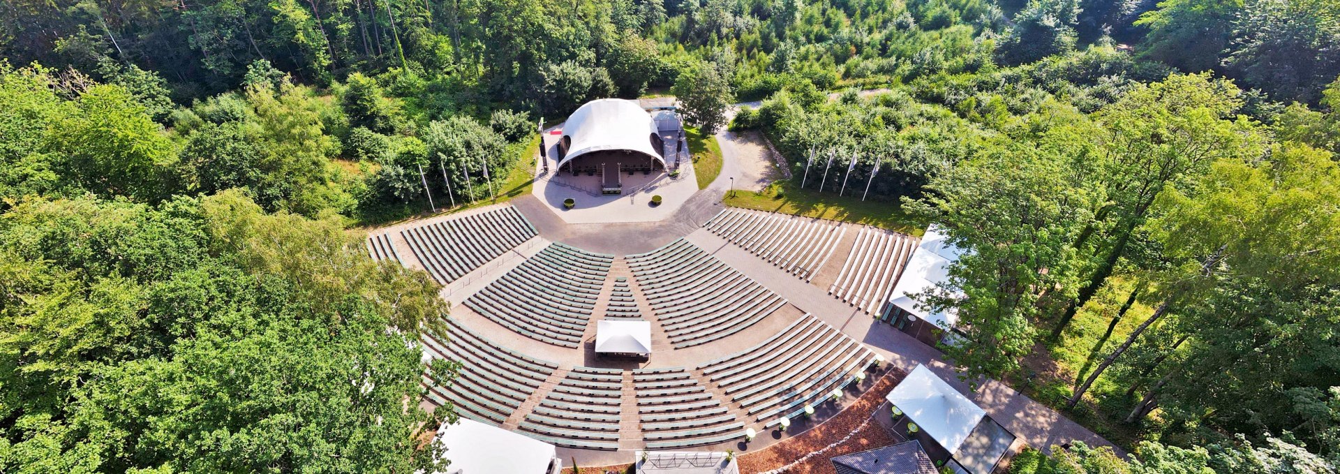 Event-Location mit Kapazität für über 5.000 Besucher: die Waldbühne Rügen, © Waldbühne Rügen GmbH& Co.KG