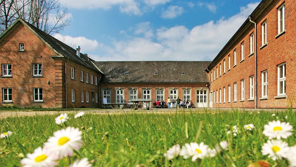 Von der Jugendherberge aus in die Innenstadt der Weltkulturerbestadt Wismar, © DJH MV / Danny Gohlke