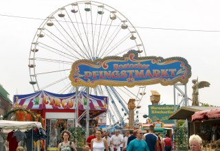 Rostocker Pfingstmarkt im Stadthafen, © Großmarkt Rostock GmbH, Dietmar Lilienthal