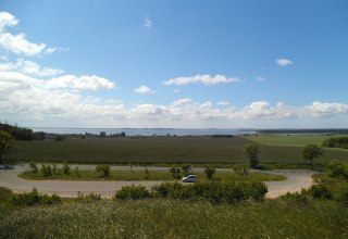 Tempelberg Bobbin - Aussicht über den Großen Jasmunder Bodden, © Tourismuszentrale Rügen