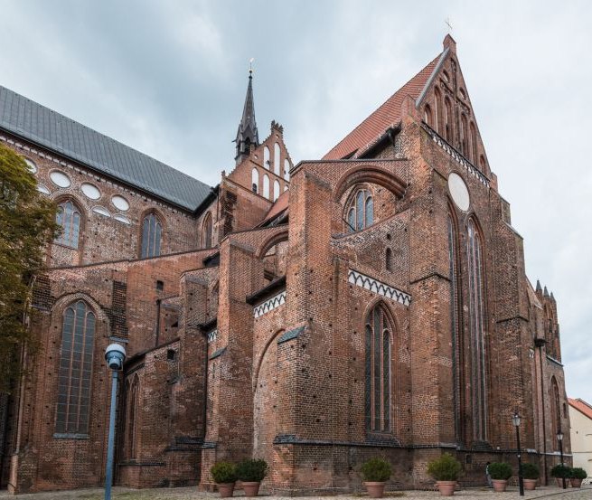 Außenansicht St. Georgen-Kirche, © TZ Wismar, Anibal Trejo