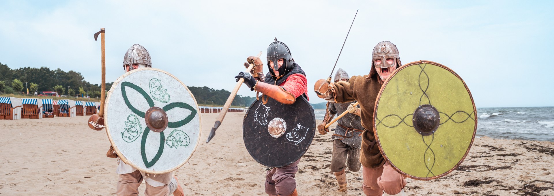 Wikingerangriff am Strand von Göhren: Auf sie mit Gebrüll!