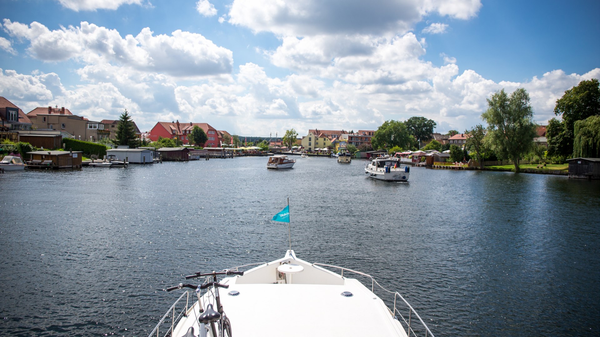 Seeüberqueerung mit Locaboat bei Malchin, © Sebastian Canaves