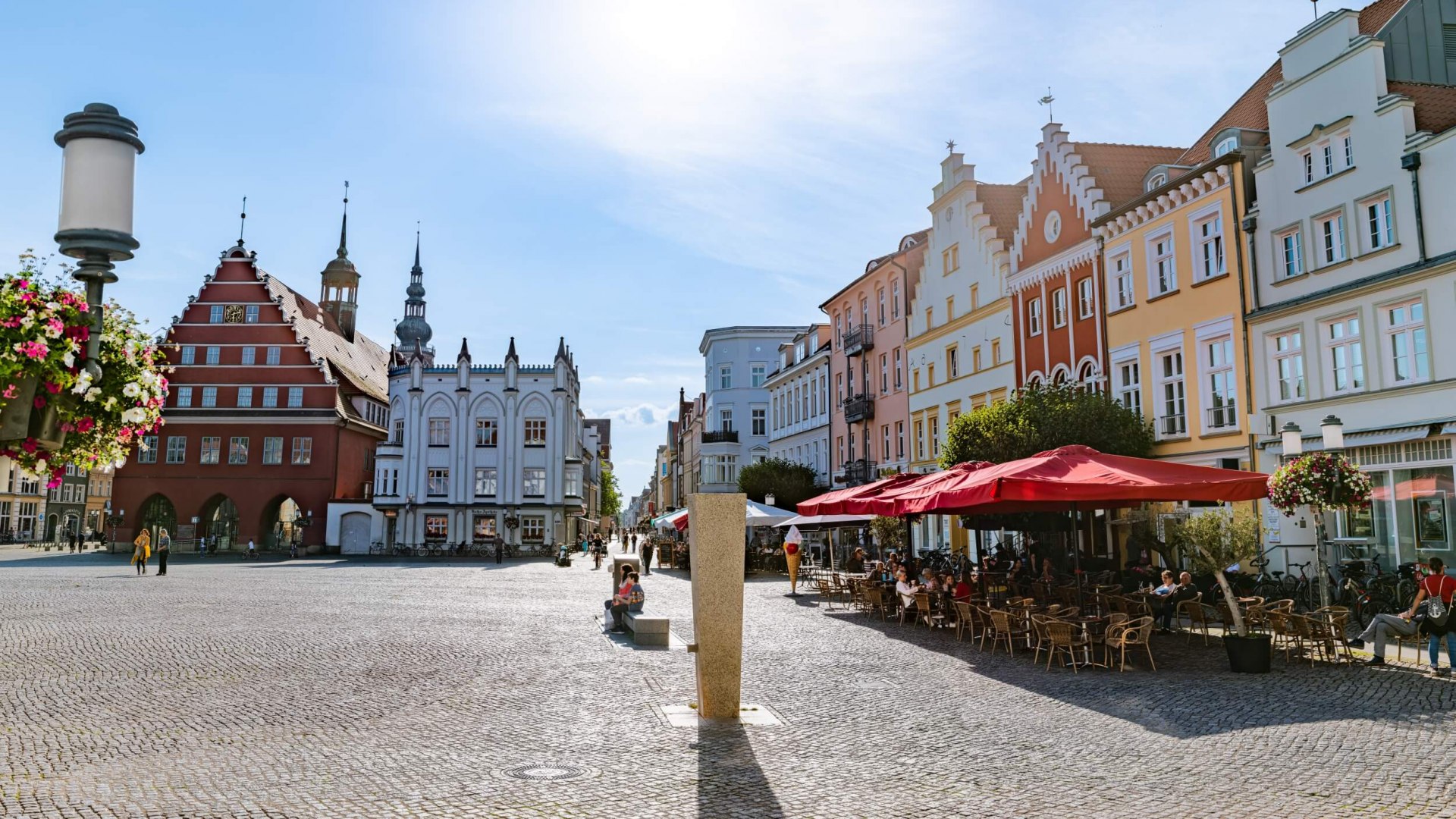 Auch der Marktplatz diente dem Maler als Kulisse – für ein Familienportrait., © TMV/Tiemann