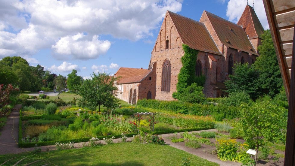 Blick in den Klostergarten, © Klosterverein Rehna e.V.