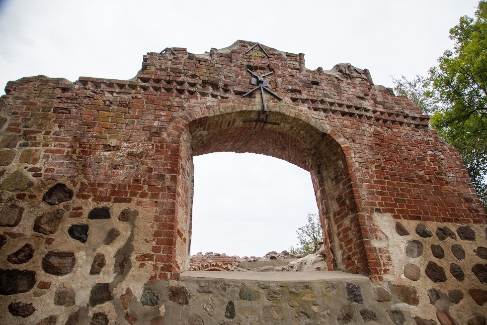 Ansicht Kirchruine Satow, © Frank Burger