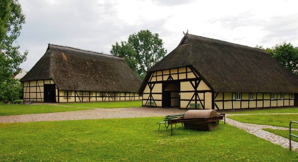 Volkskundemuseum in Schönberg - Freilichtanlage Bechelsdorfer Schulzenhaus, © Volkskundemuseum in Schönberg