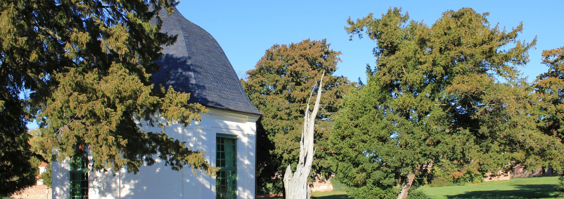 Pavillon im Schlosspark, © Stadt Dargun