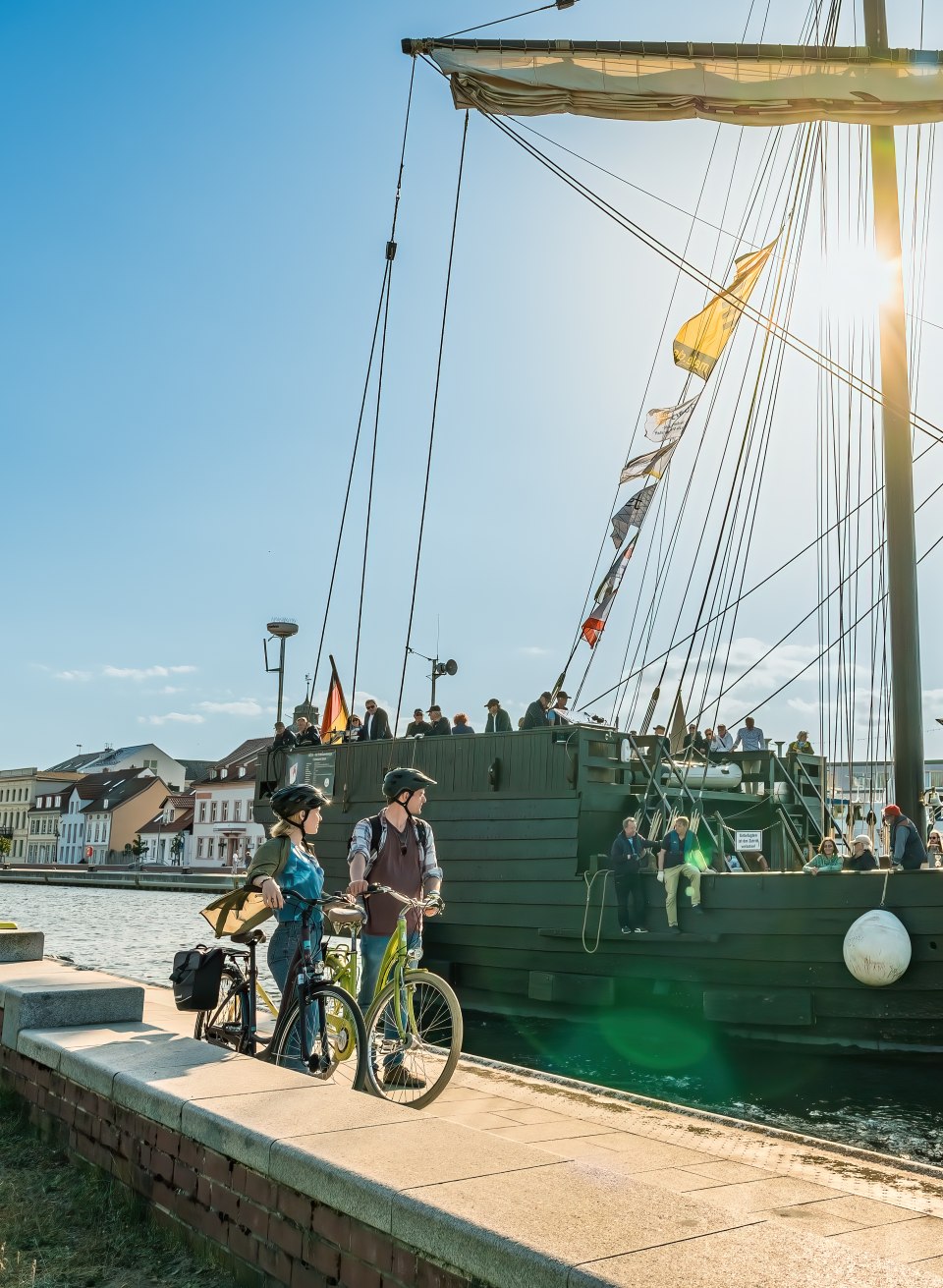 bietet Segeltörns auf das Haff an. Die Mannschaft arbeitet im Ehrenamt., © TMV/Tiemann