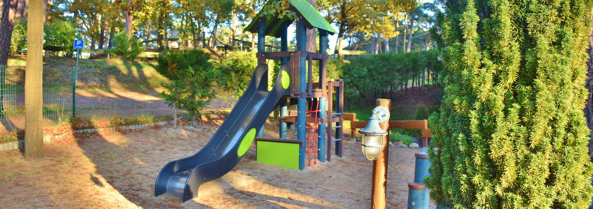 Kleiner Spielplatz im Eingangsbereich des Campingplatzes., © KV Trassenheide