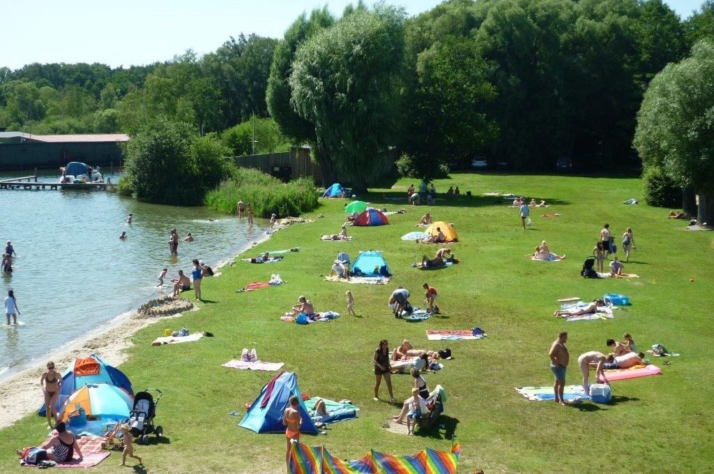 Volksbad Liegewiese, © Stadt Waren (Müritz)