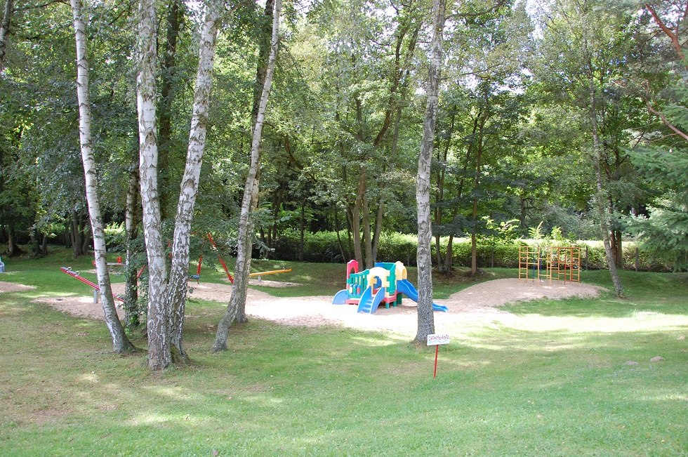 Für die kleinen Badegäste gibt es auch einen Spielplatz., © Gabriele Skorupski