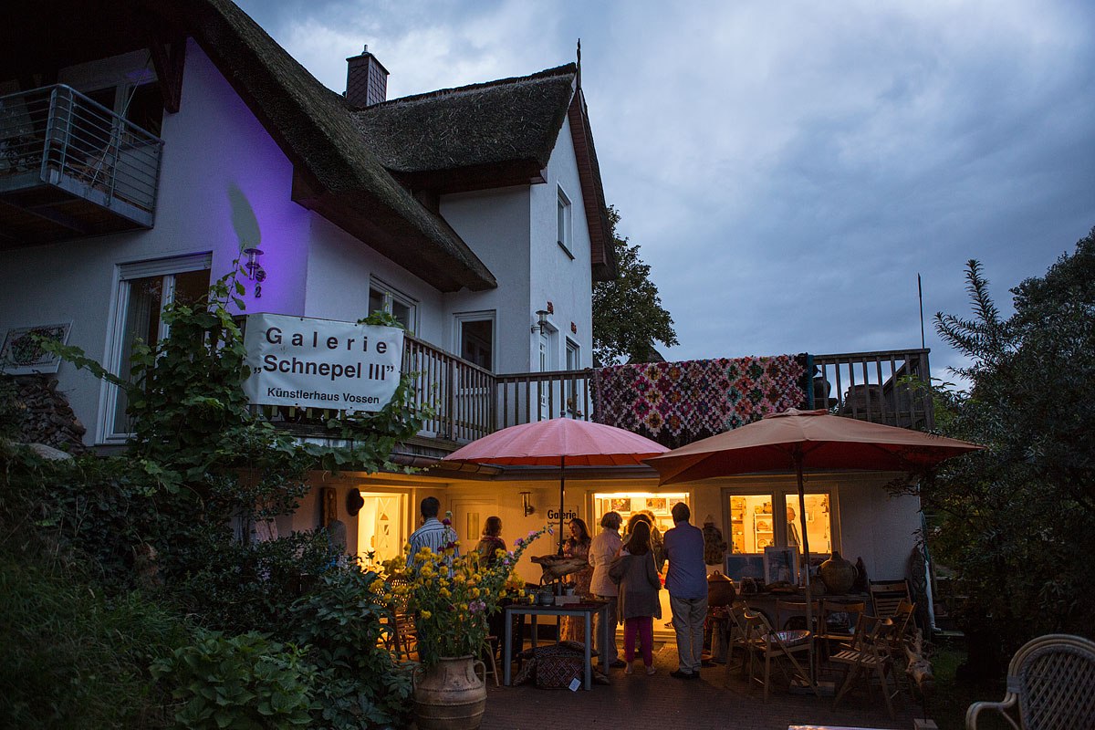 Galerie Schnepel III bei der Langen Nacht der Kunst, © Kurverwaltung Ahrenshoop · Foto voigt&kranz UG, Prerow