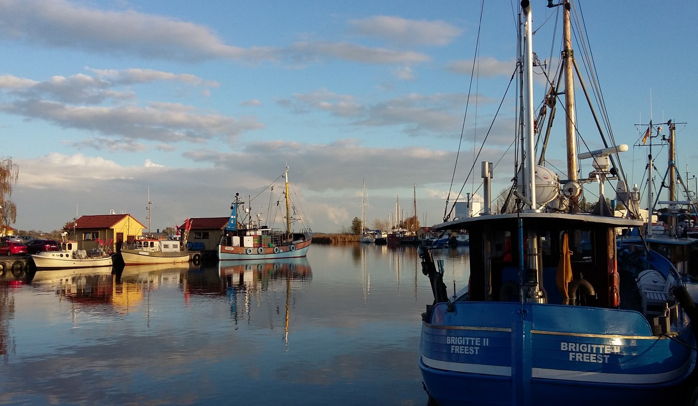 Fischerdorf Freest - Hafen, © Michael Heck