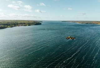 Tollensesee Neubrandenburg mit Torpedoversuchsanstalt, © TMV/Gänsicke