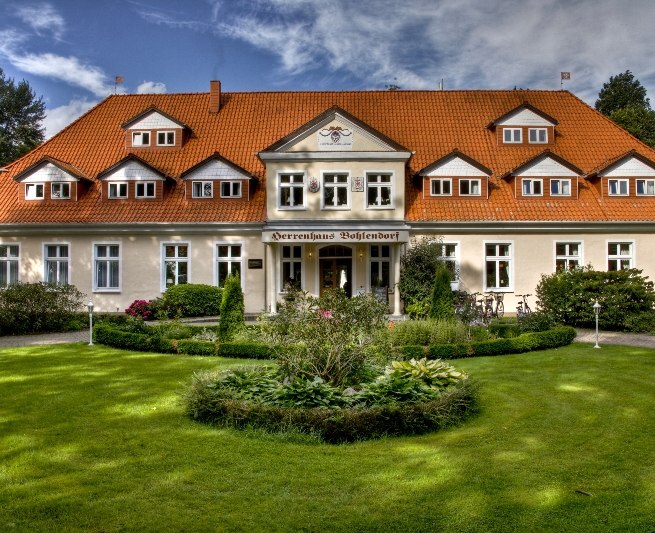 Landhotel Herrenhaus BohlendorfAußenansicht - Eingangsbereich, © Lieblingsplatz Hotels mbH