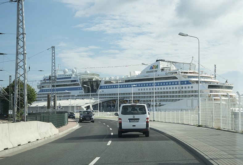 Shuttle zum Kreuzfahrtschiff, © easy Parken